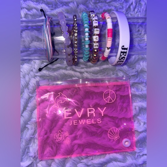 bracelet bundle - Picture 2 of 3